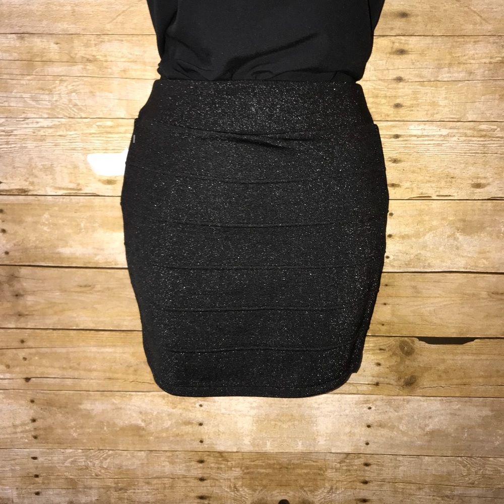 New Sparkly Banded Skirt Size M